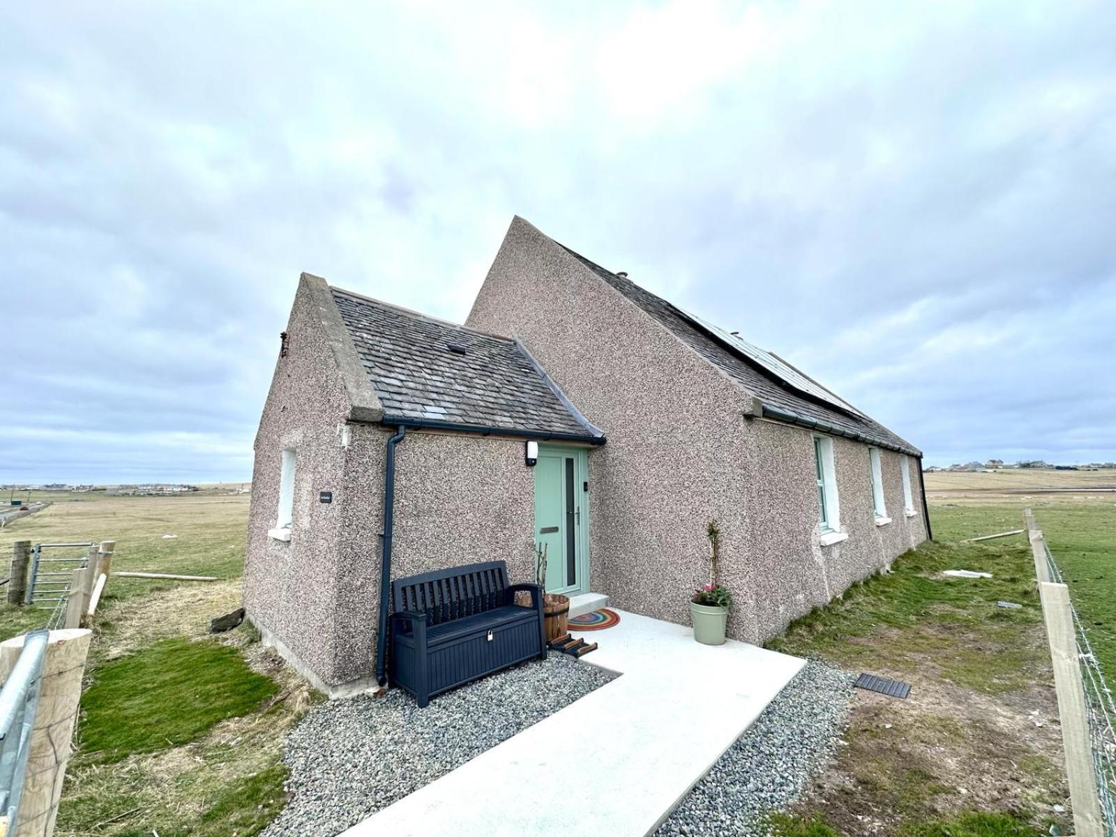 Modern Refurbished Church Nr Butt Of Lewis Beaches Port of Ness Exteriér fotografie